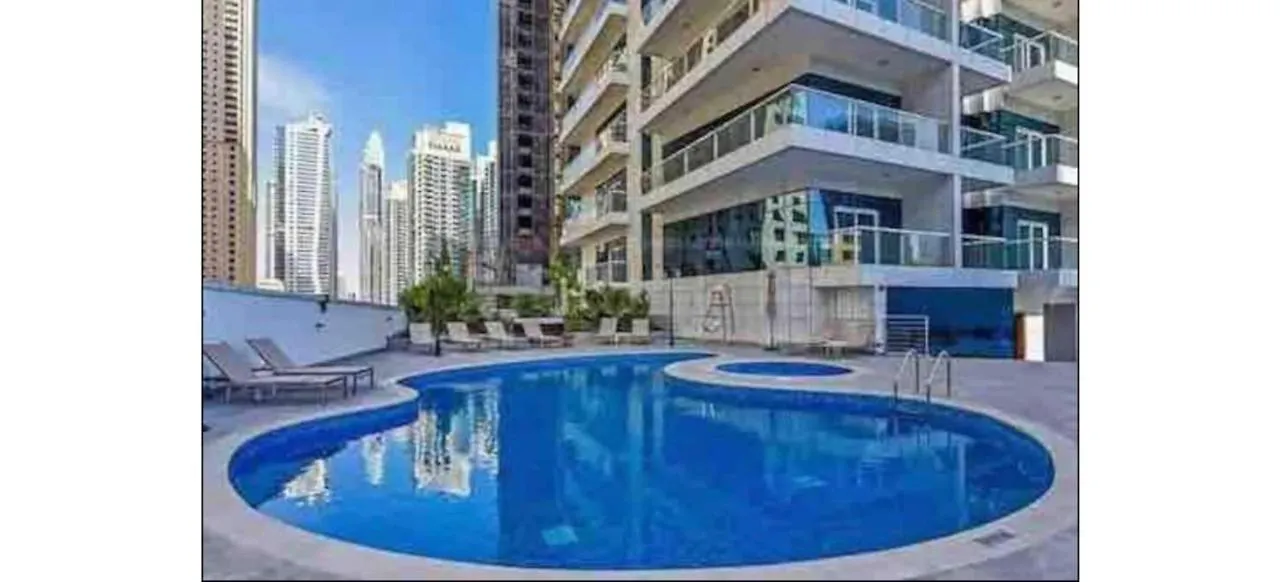 Luxurious 4-Bedroom Duplex Villa Apartment Near Jbr Dubai